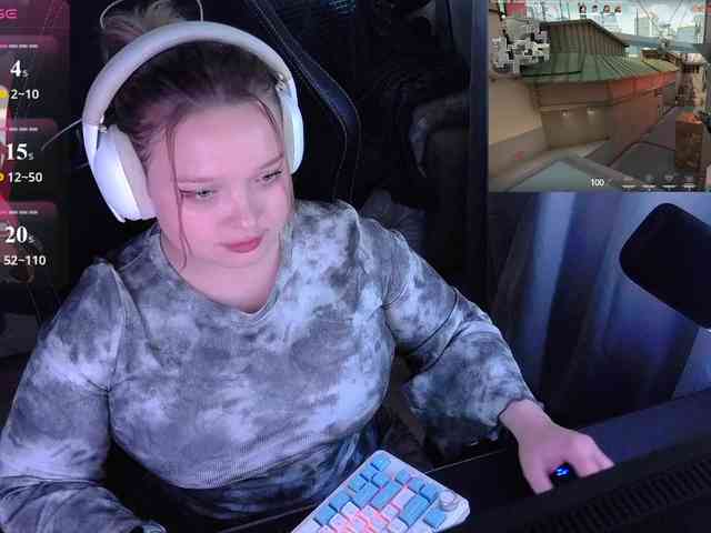 AlinaAdams webcam