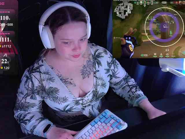 AlinaAdams webcam