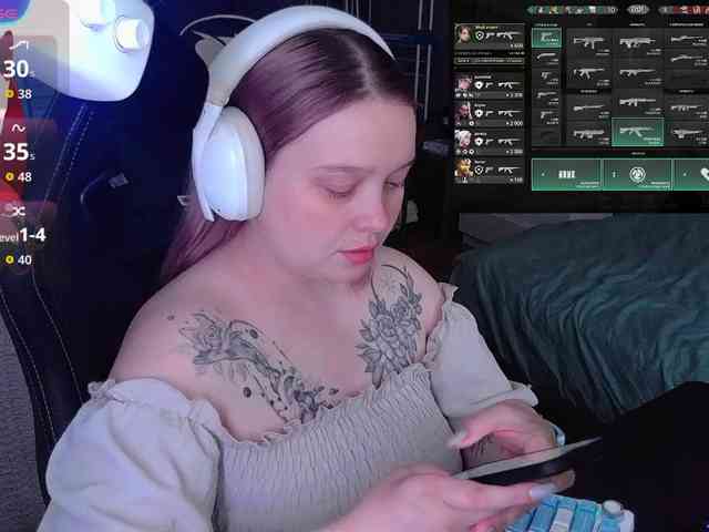 AlinaAdams webcam