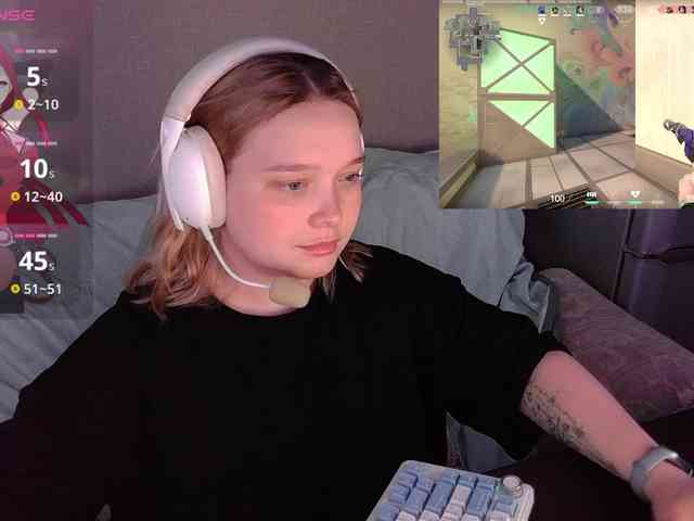 AlinaAdams webcam