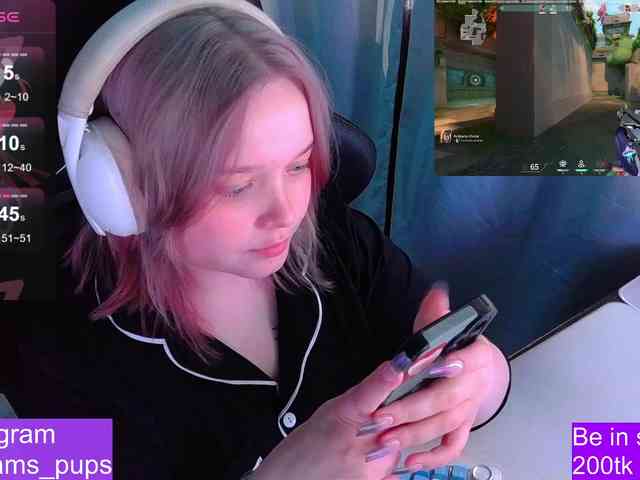 AlinaAdams webcam