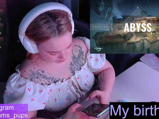 AlinaAdams webcam