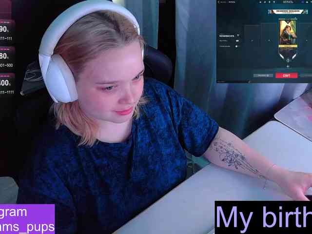 AlinaAdams webcam