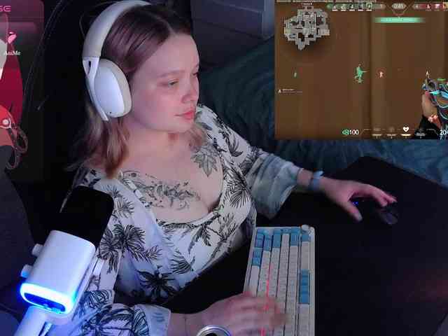 AlinaAdams webcam