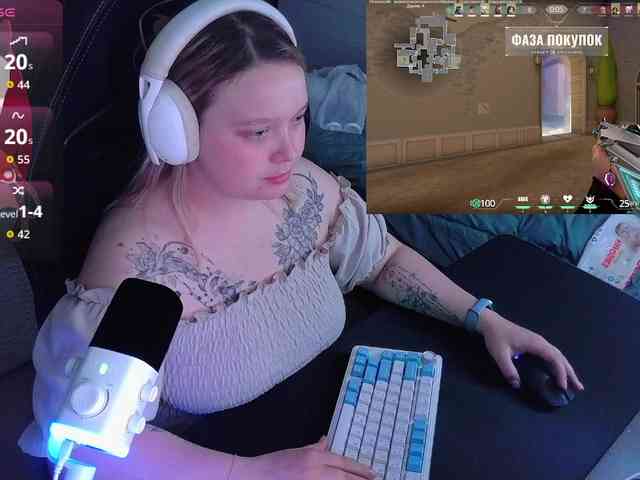 AlinaAdams webcam