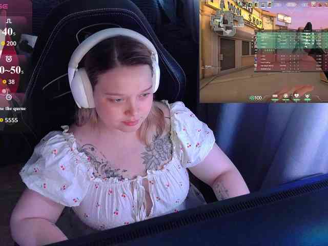 AlinaAdams webcam