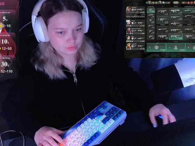 AlinaAdams webcam