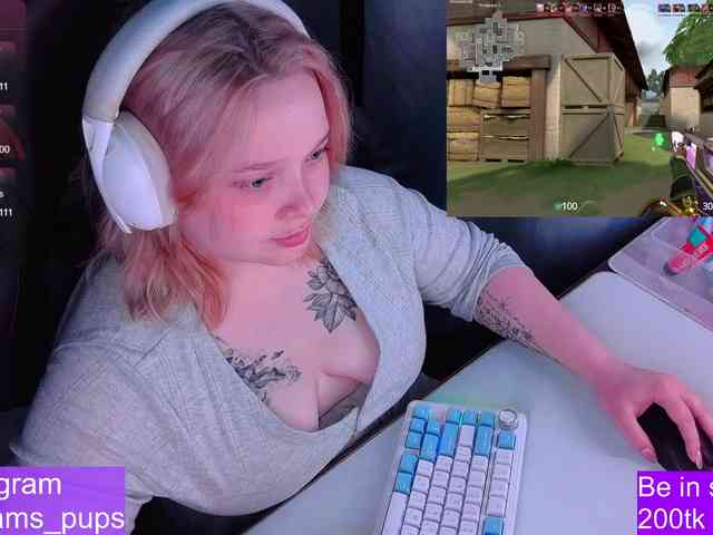 AlinaAdams webcam