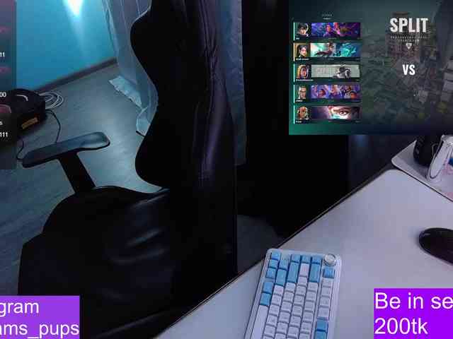 AlinaAdams webcam