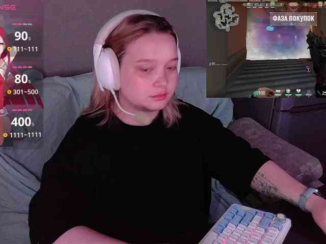 AlinaAdams webcam