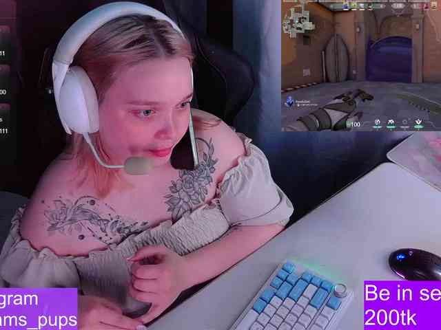 AlinaAdams webcam