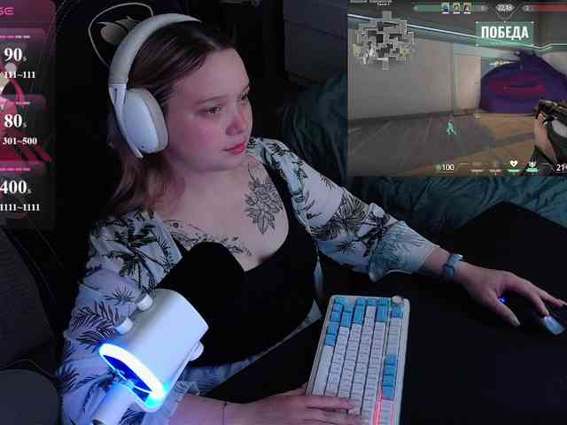 AlinaAdams webcam