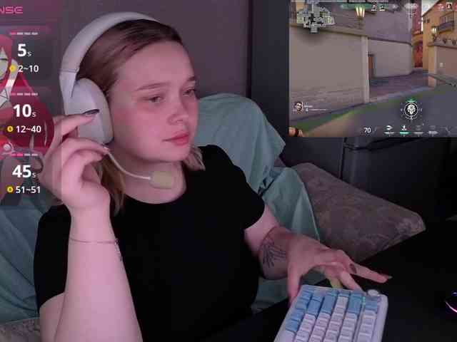 AlinaAdams webcam