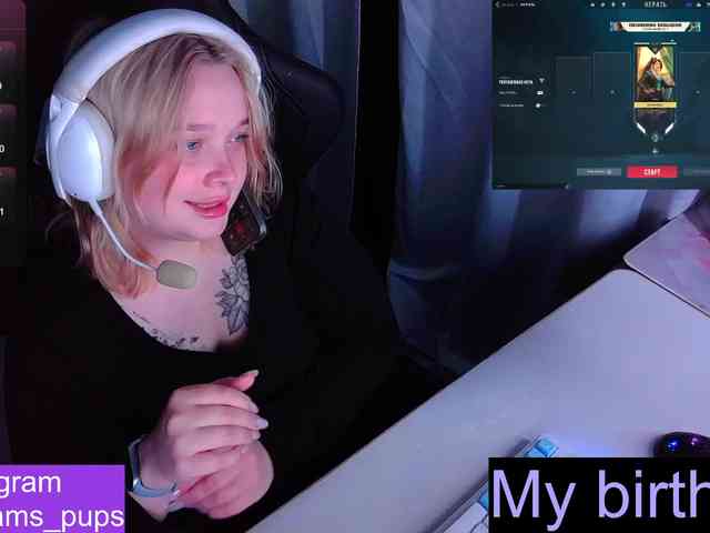 AlinaAdams webcam