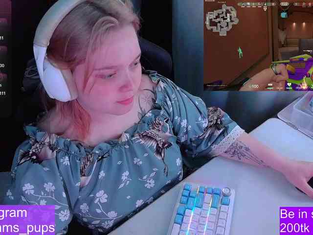 AlinaAdams webcam