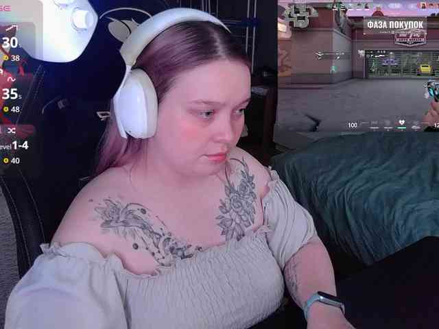 AlinaAdams webcam