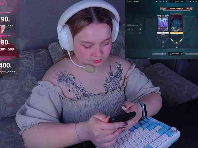 AlinaAdams webcam