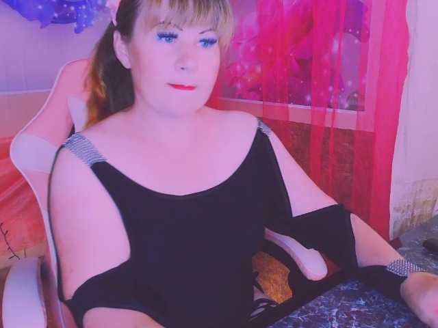 Mifika-1 live webcam show