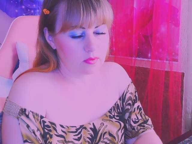 Mifika-1 live cam on BongaCams