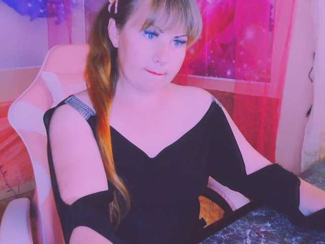 Mifika-1 live webcam show