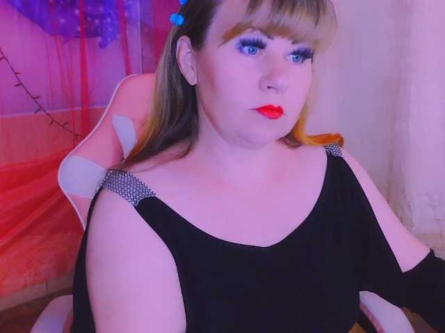 Mifika-1 live cam on BongaCams