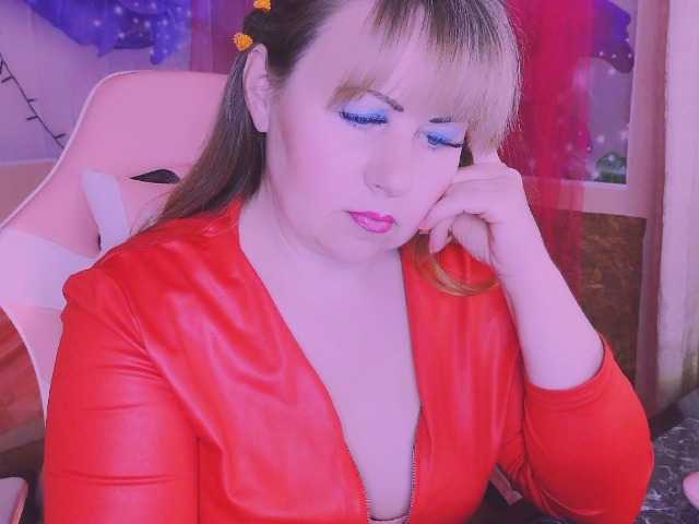 Mifika-1 live cam on BongaCams