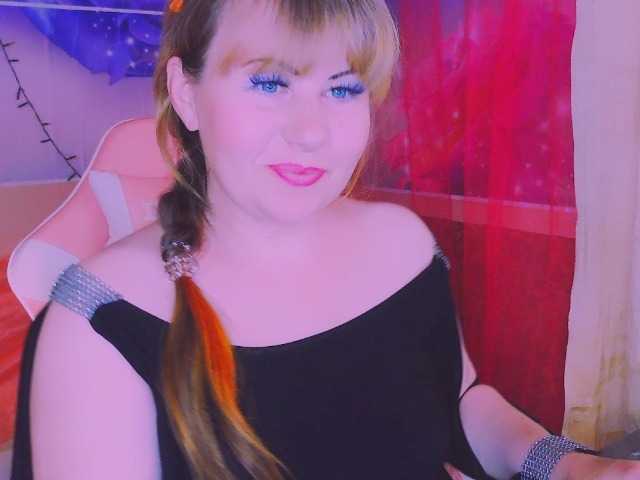 Mifika-1 live cam on BongaCams