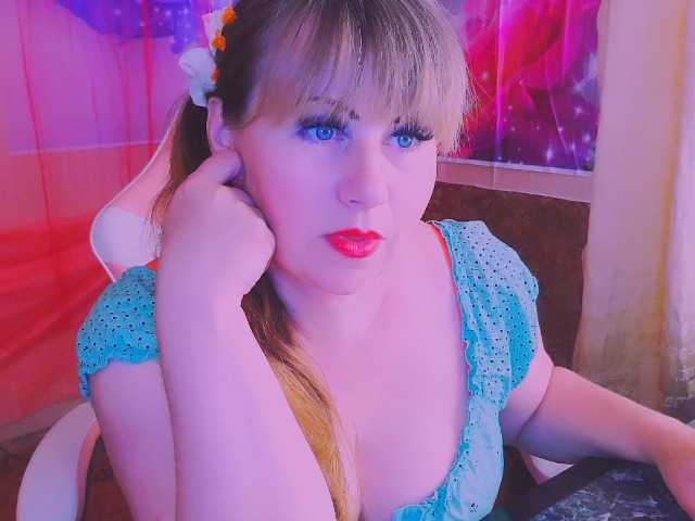 Mifika-1 live webcam show