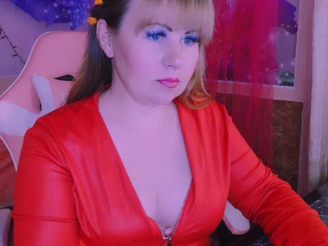 Mifika-1 live cam on BongaCams