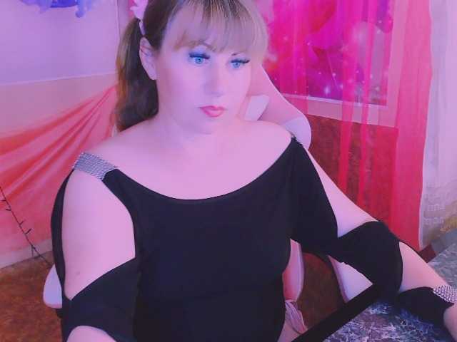 Mifika-1 live webcam show
