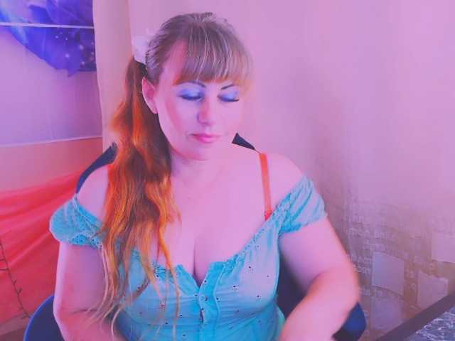 Mifika-1 live cam on BongaCams