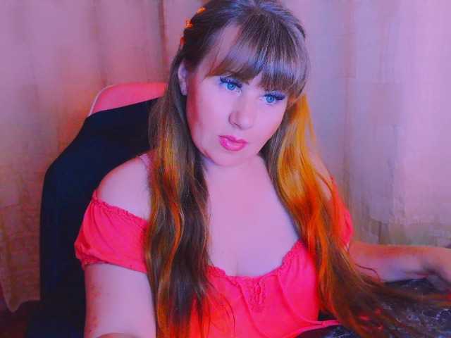 Mifika-1 live cam on BongaCams