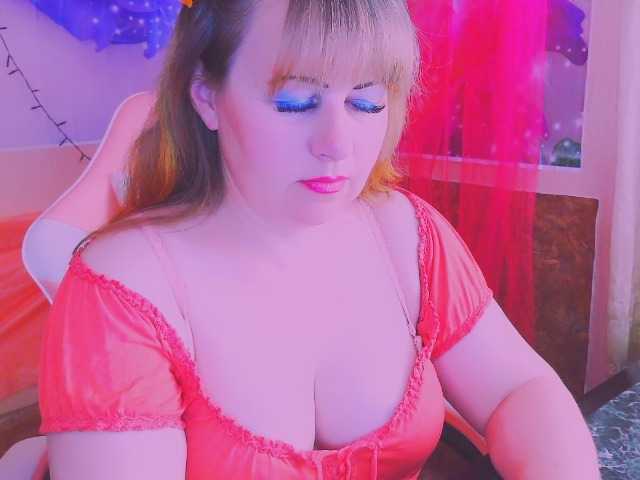 Mifika-1 live cam on BongaCams