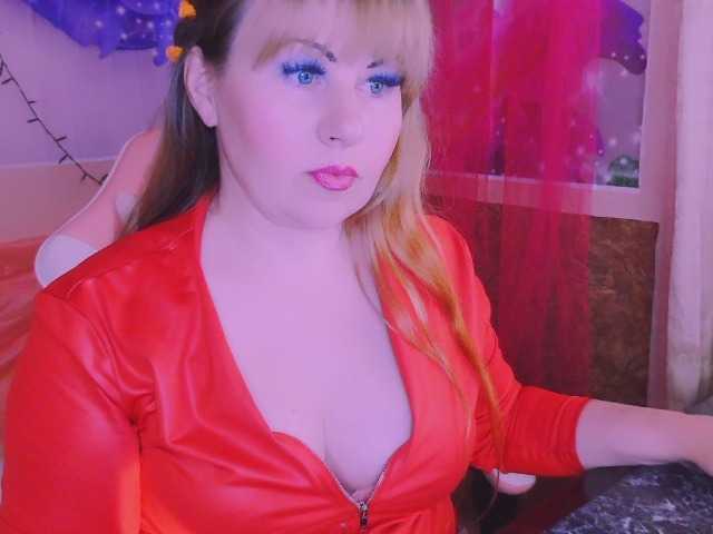 Mifika-1 live cam on BongaCams
