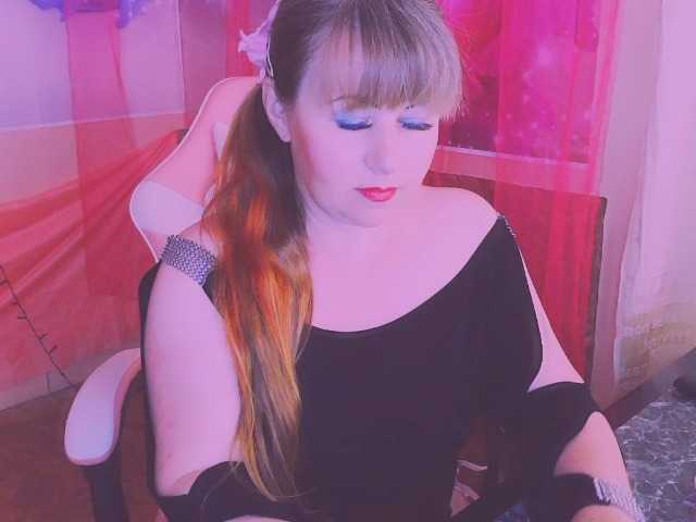 Mifika-1 live webcam show