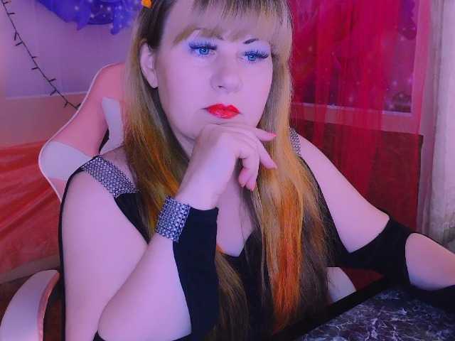 Mifika-1 live cam on BongaCams