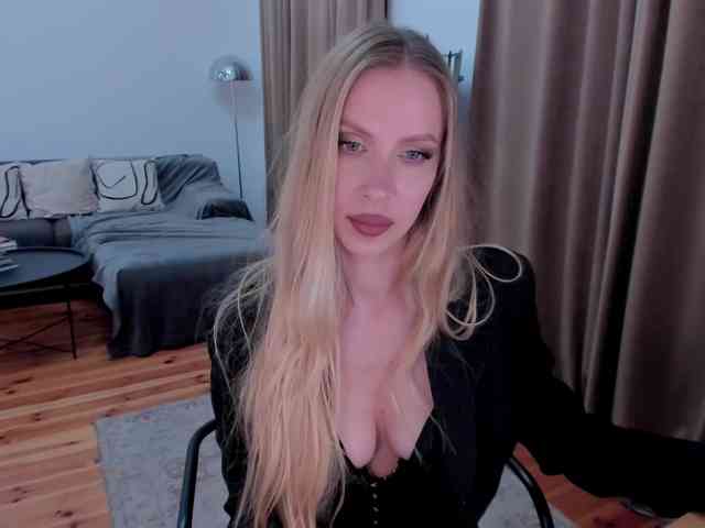ToxicBlonde - Girl 
