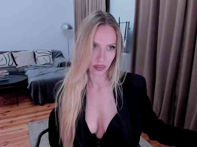 ToxicBlonde ToxicBlonde