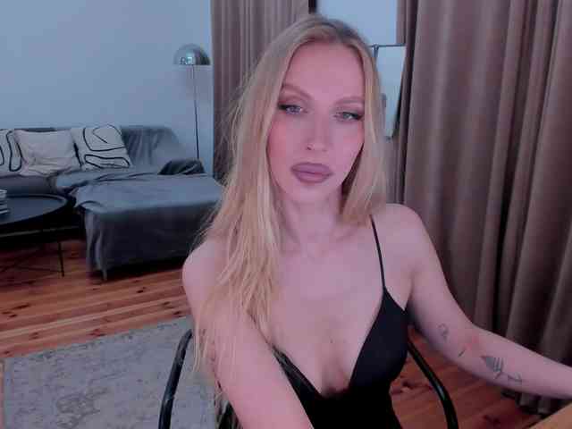 ToxicBlonde Sex Cam Show