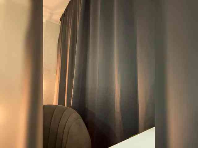 Sophia1111 webcam