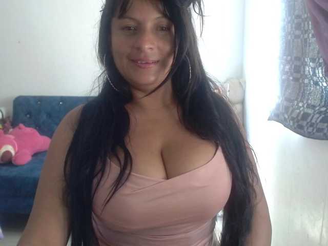 Aldedo17lawuaifu live cam on BongaCams