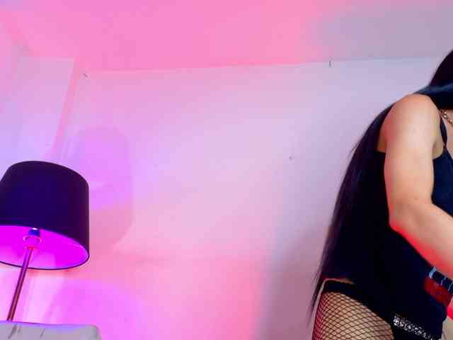 SabrinaTurneer Live Webcam on BongaCams