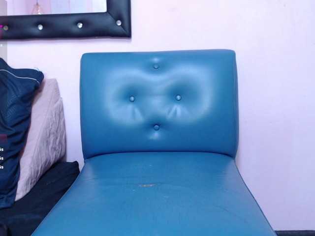 cintia7cute live cam on BongaCams