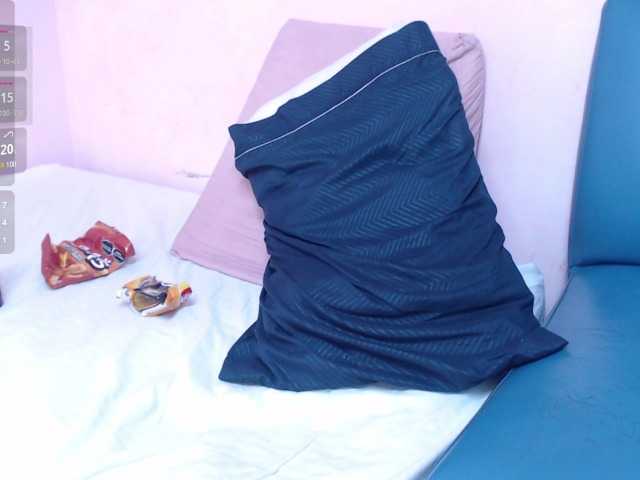 cintia7cute live cam on BongaCams