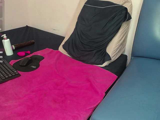 cintia7cute live cam on BongaCams