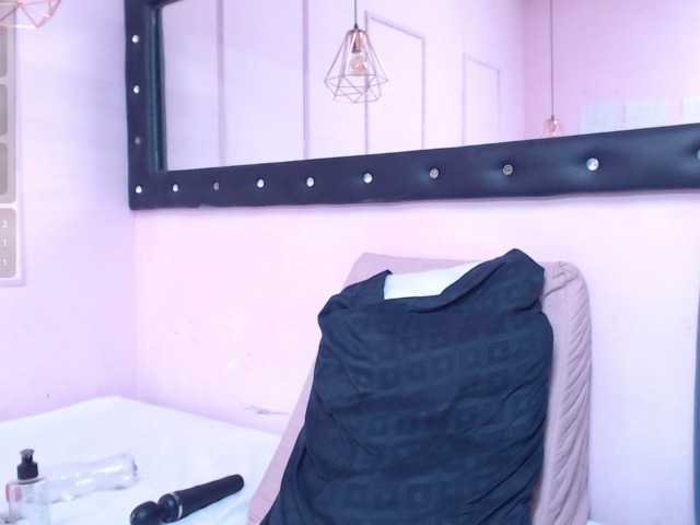 cintia7cute live cam on BongaCams