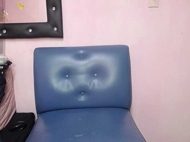 cintia7cute live cam on BongaCams