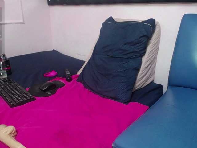 cintia7cute live cam on BongaCams