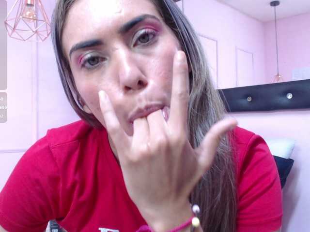 cintia7cute live cam on BongaCams