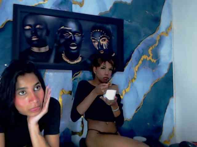 Kendall18 Sex Cam Show